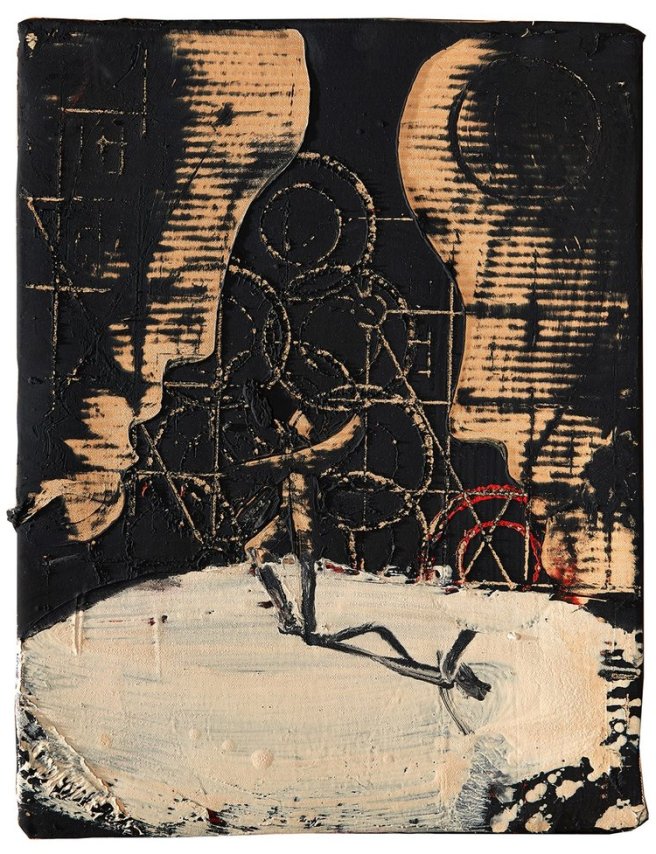 puig_tiny_figure_and_shadow